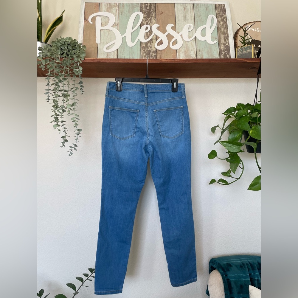 Universal Thread | High Rise Skinny Jeans - Picture 3 of 4